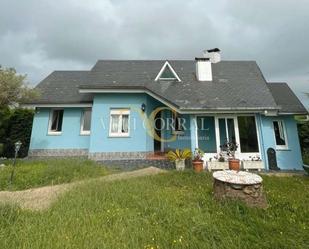 Exterior view of House or chalet for sale in Navia  with Terrace