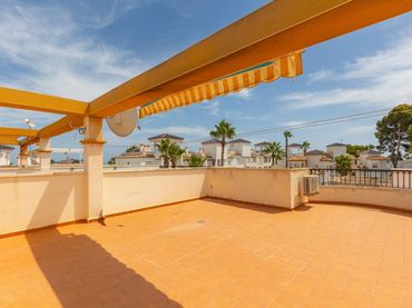 Penthouse mit Balkon zum Verkauf in Orihuela Costa