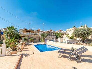 Adossat amb piscina en venda a Orihuela Costa
