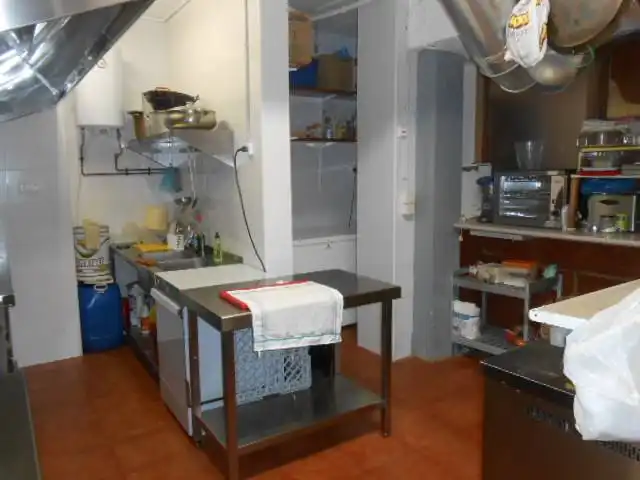 Cocina de Local en traspaso en L'Hospitalet de Llobregat con Aire acondicionado, Terraza y Amueblado