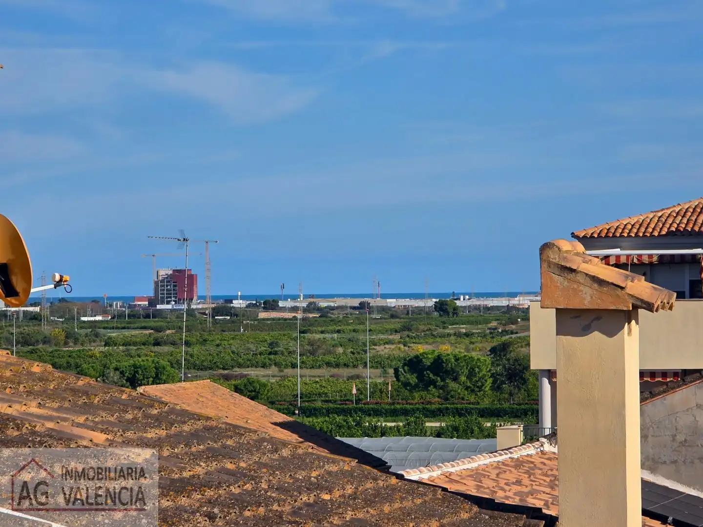 Exterior view of Flat for sale in Emperador, Valencia