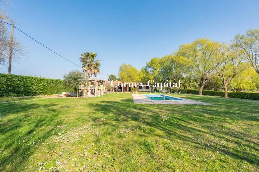 Jardí de Finca rústica en venda en Torroella de Montgrí amb Aire condicionat, Calefacció i Jardí privat