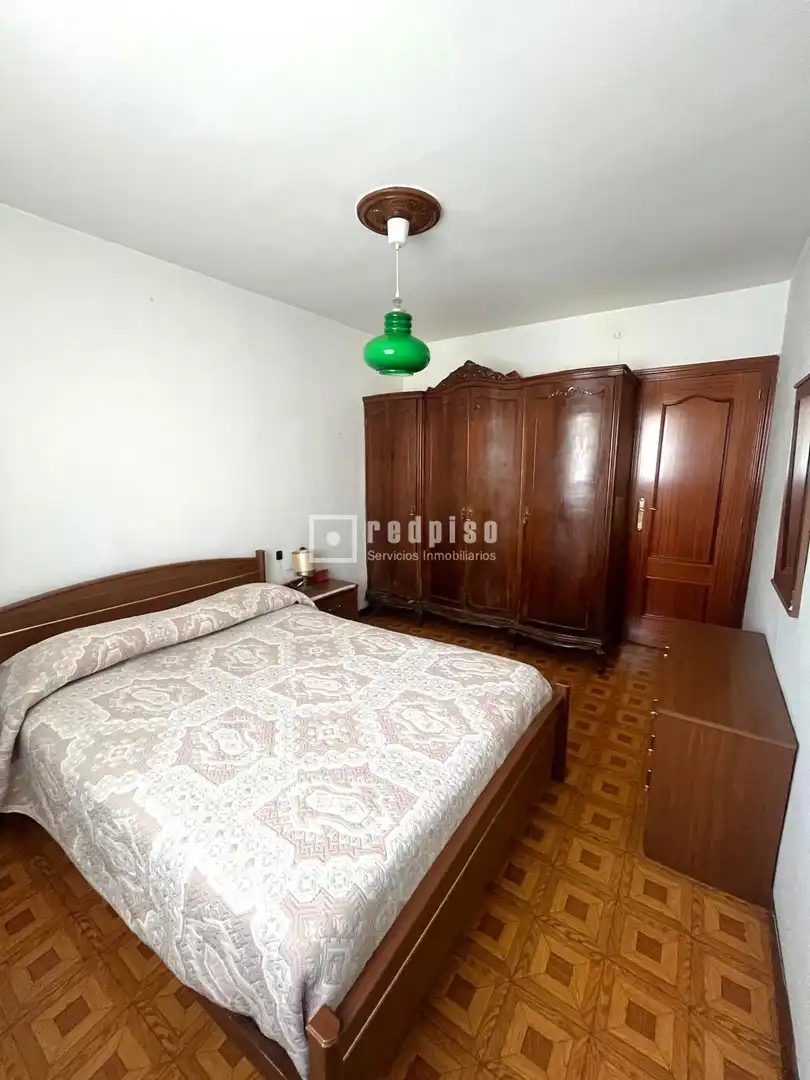 Habitación de Piso en venta en Madrid con Calefacción y Terraza