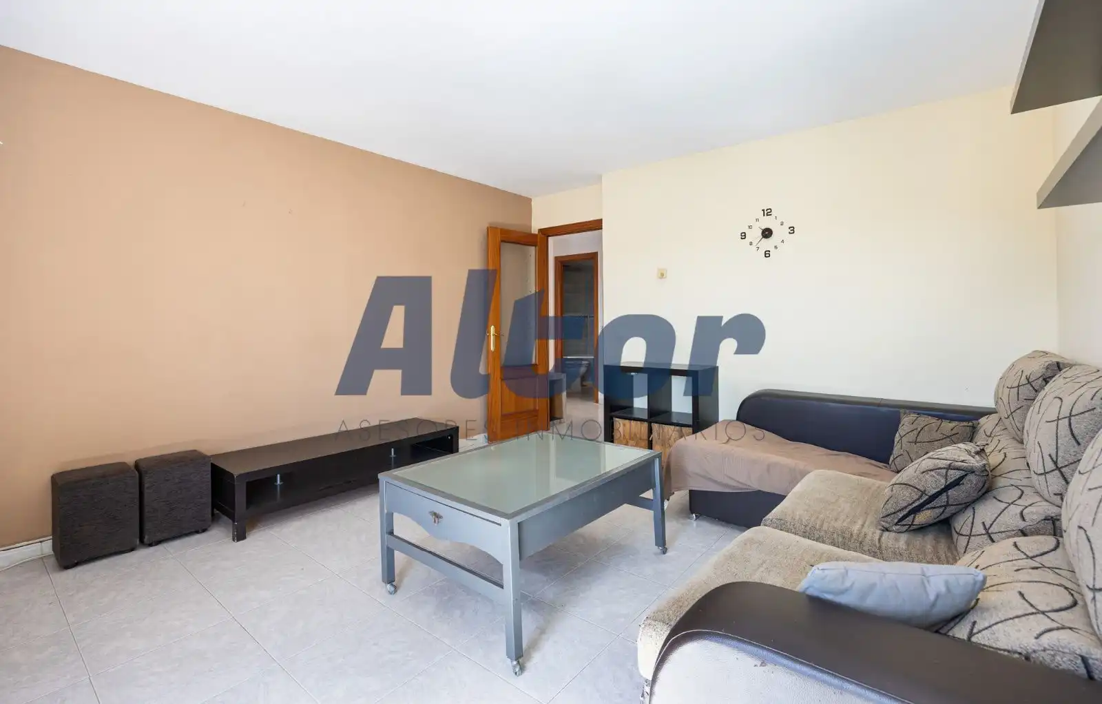 Wohnzimmer von Dachboden zum Verkauf in Fuenlabrada mit Heizung, Terrasse und Alarm