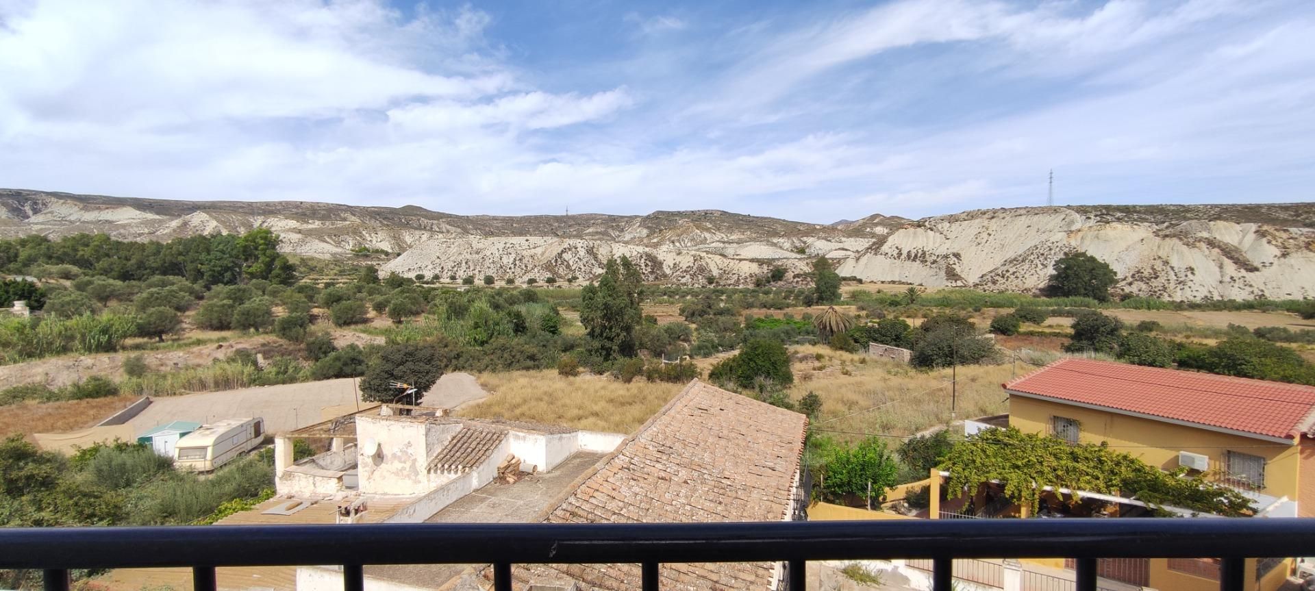 Vista exterior de Piso en venta en Sorbas con Aire acondicionado, Jardín privado y Terraza