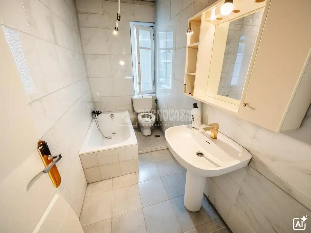Baño de Piso en venta en León Capital  con Calefacción, Parquet y Balcón