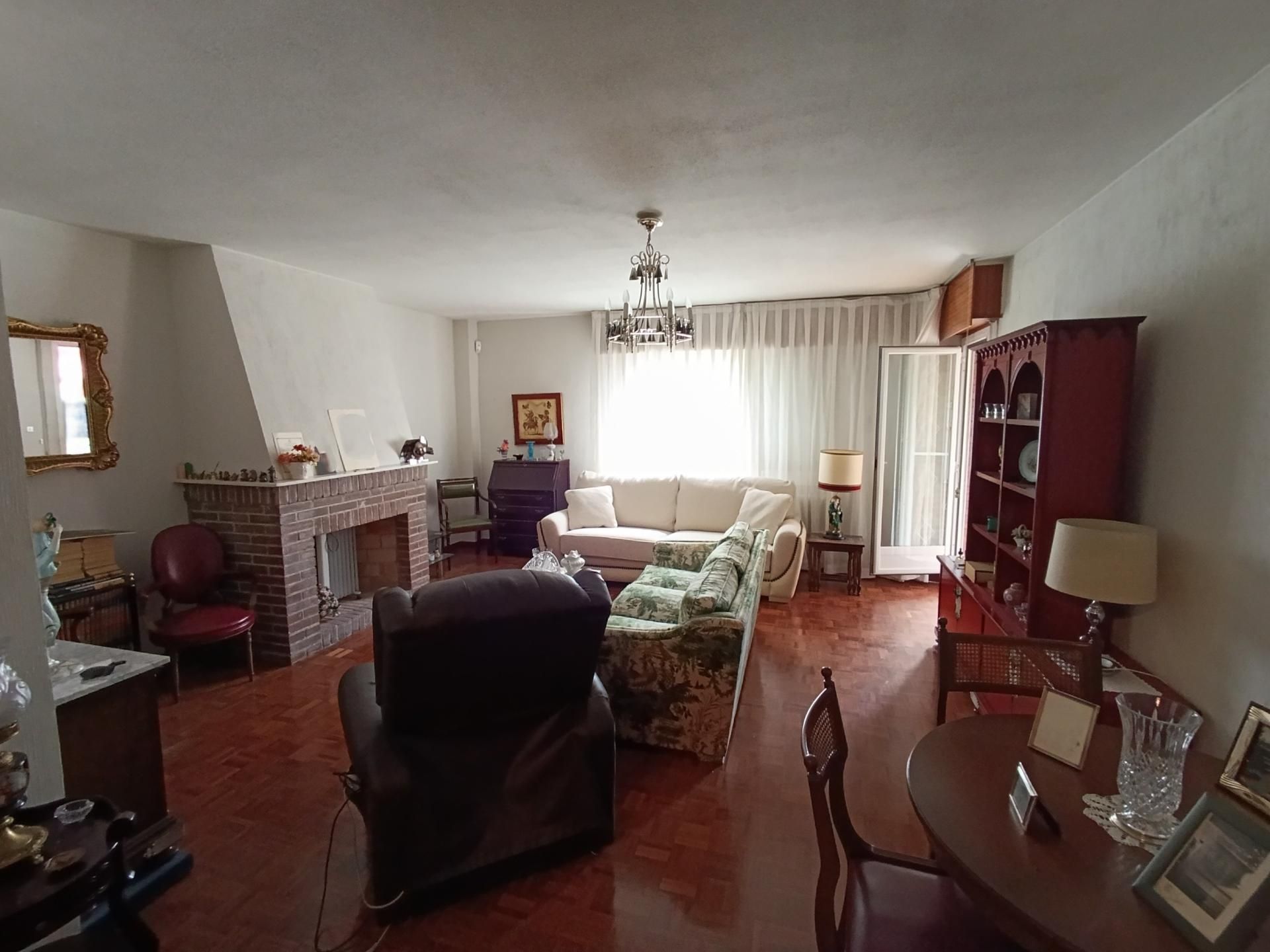 Living room of Flat for sale in Galapagar  with Terrace and Community pool