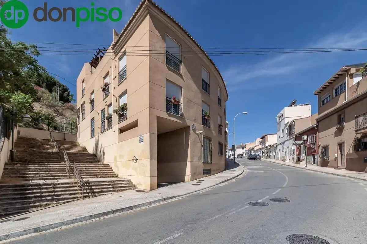 Exterior view of Flat for sale in Granada  with Heating and Storage room