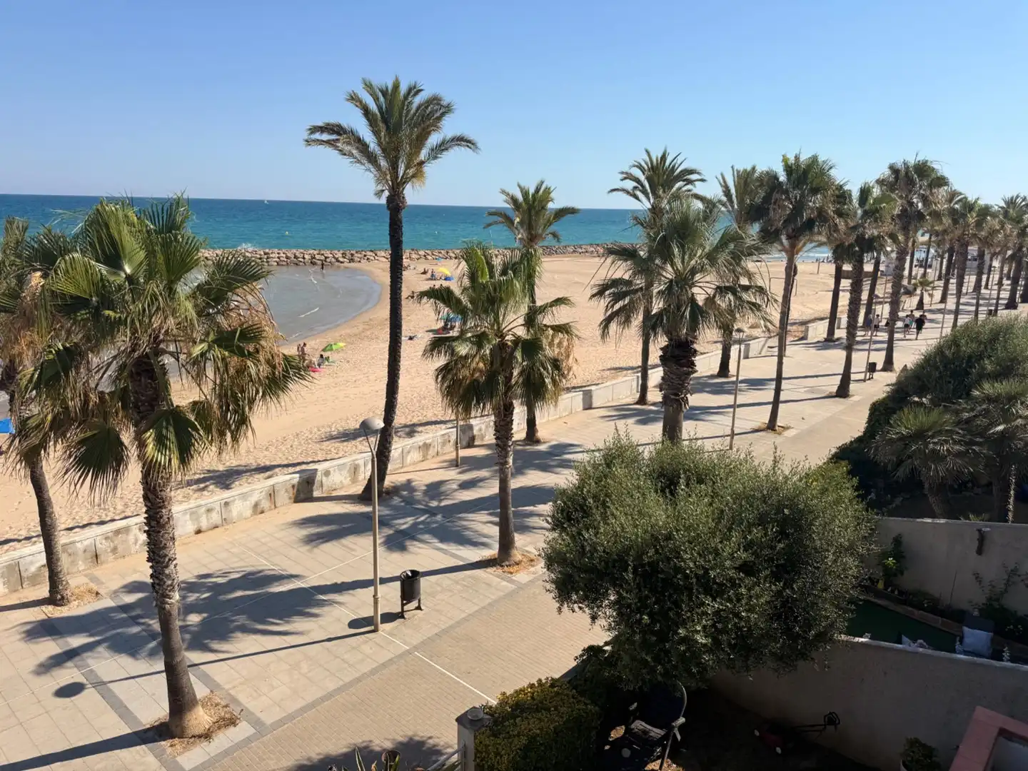 Vista exterior de Casa adosada en venta en Prat de Vilanova
