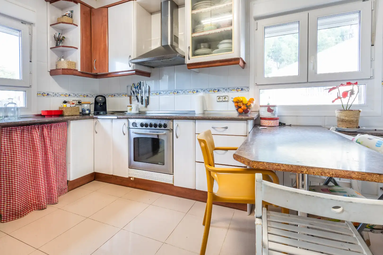 Kitchen of Houses for sale in Villanueva de la Cañada  with Air Conditioner, Heating and Private garden
