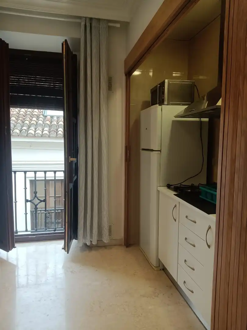 Dachboden zur Miete in Calle Santa Escolástica, San Matías - Realejo