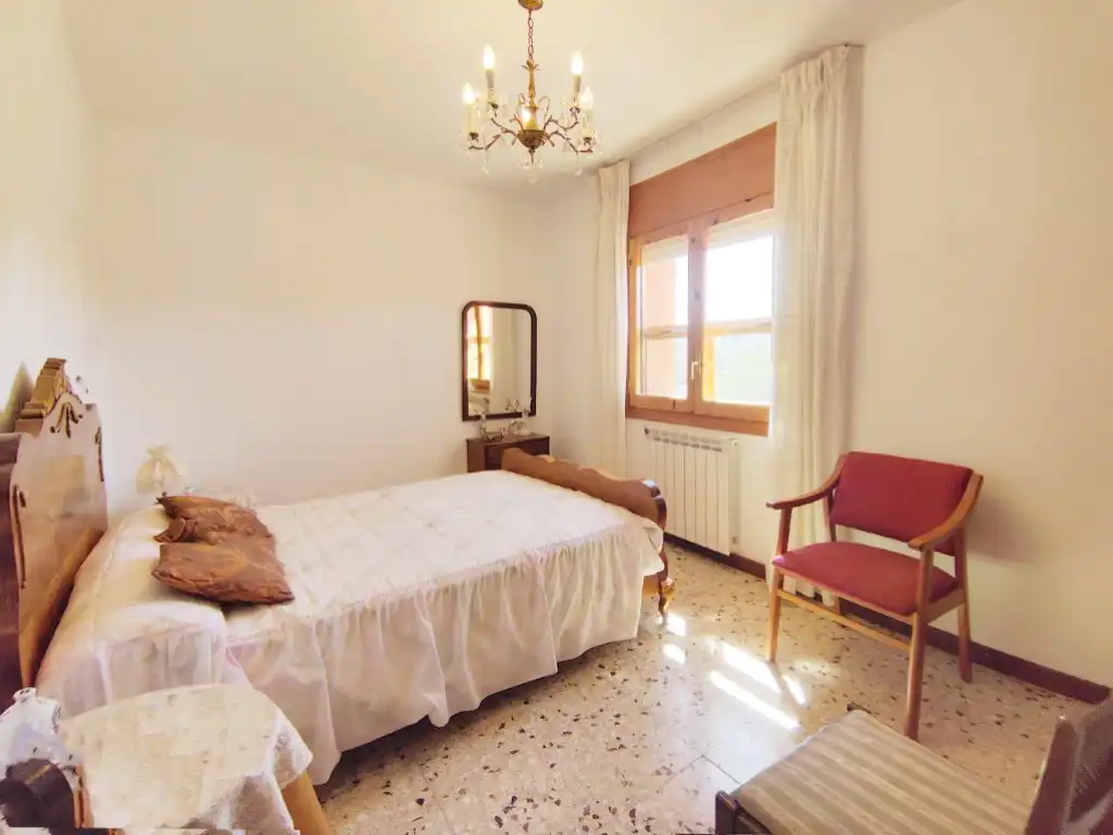 Habitación de Casa o chalet en venta en La Puebla de Castro