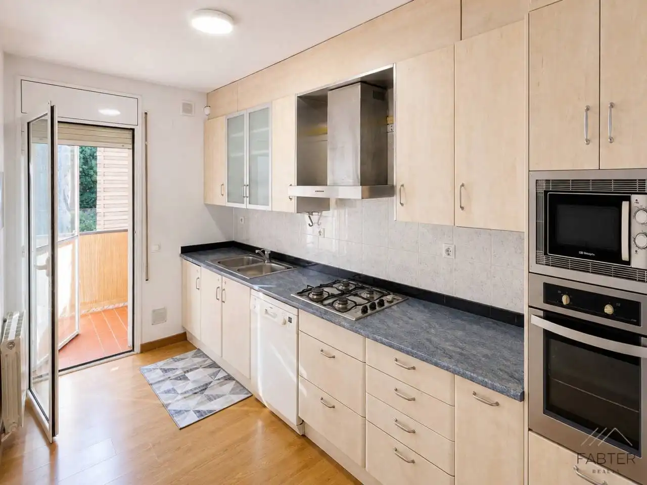 Kitchen of Flat for sale in Polinyà  with Heating, Parquet flooring and Storage room