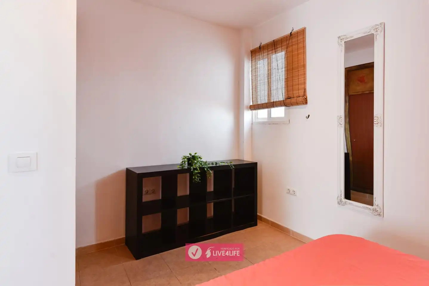 Habitación de Ático de alquiler en Sevilla con Aire acondicionado, Terraza y Amueblado