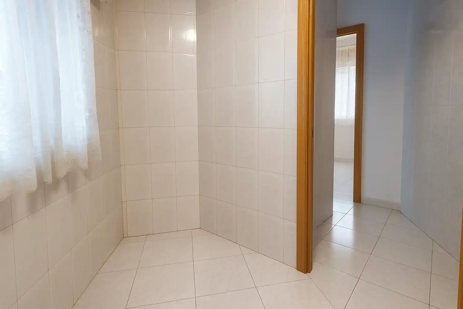 Bathroom of Buildings for sale in Lugo