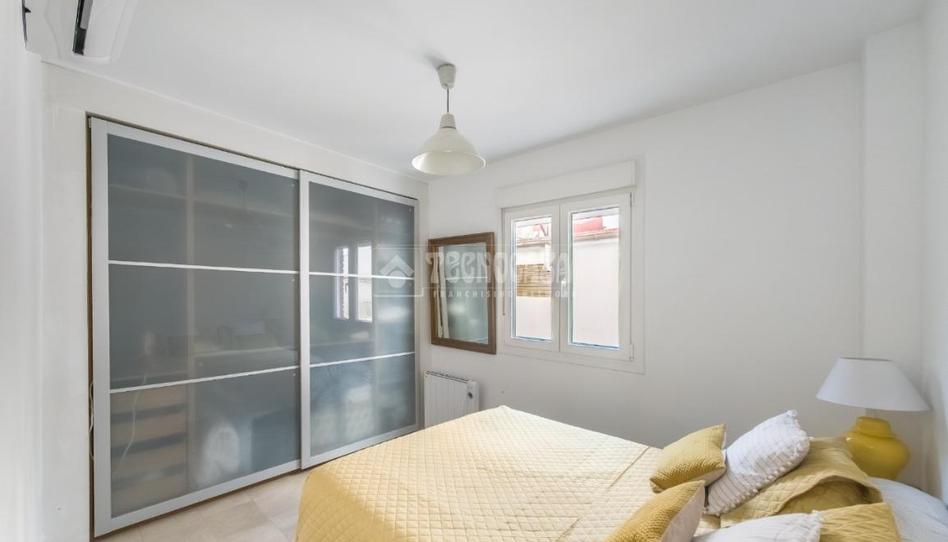 Foto 1 de Piso en venta en Cortes - Huertas, Madrid