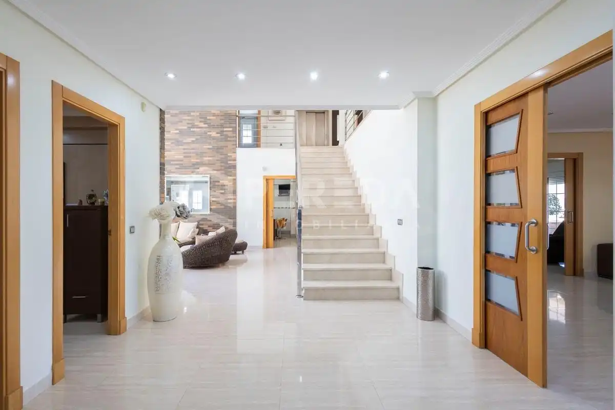 Casa o chalet en venta en Roquetas de Mar con Aire acondicionado, Jardín privado y Piscina