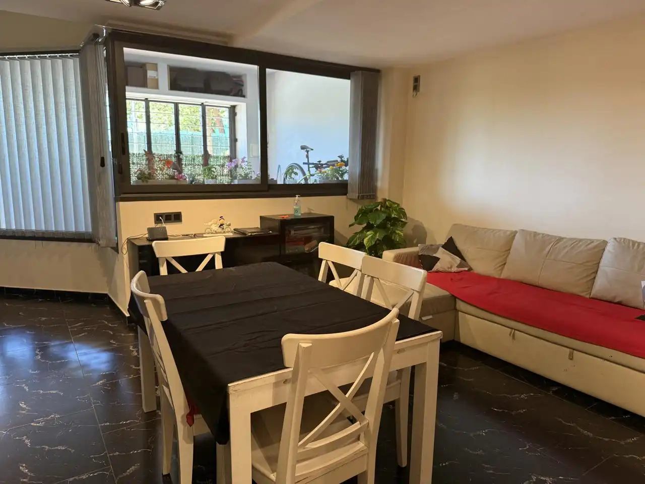 Planta baja en venta en De Can Toda, La Salut
