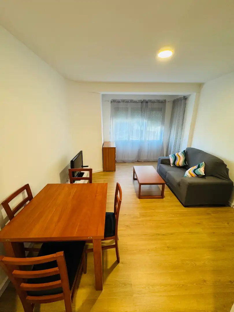 Flat to rent in Carrer de Lleida, imagen 3