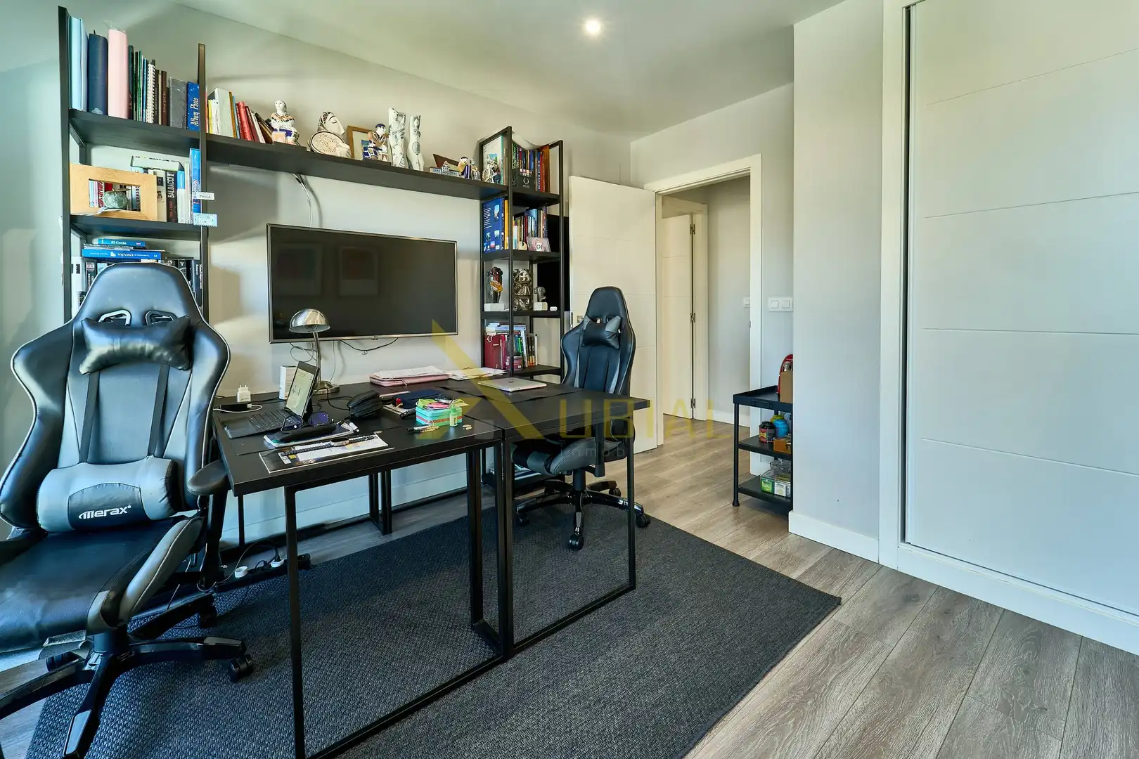 Bedroom of Flat for sale in A Coruña Capital   with Storage room, Furnished and Balcony