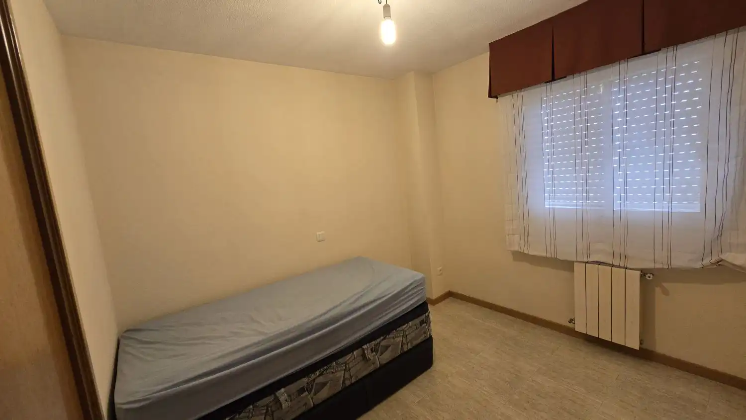 Habitación de Piso de alquiler en Humanes de Madrid con Aire acondicionado y Calefacción