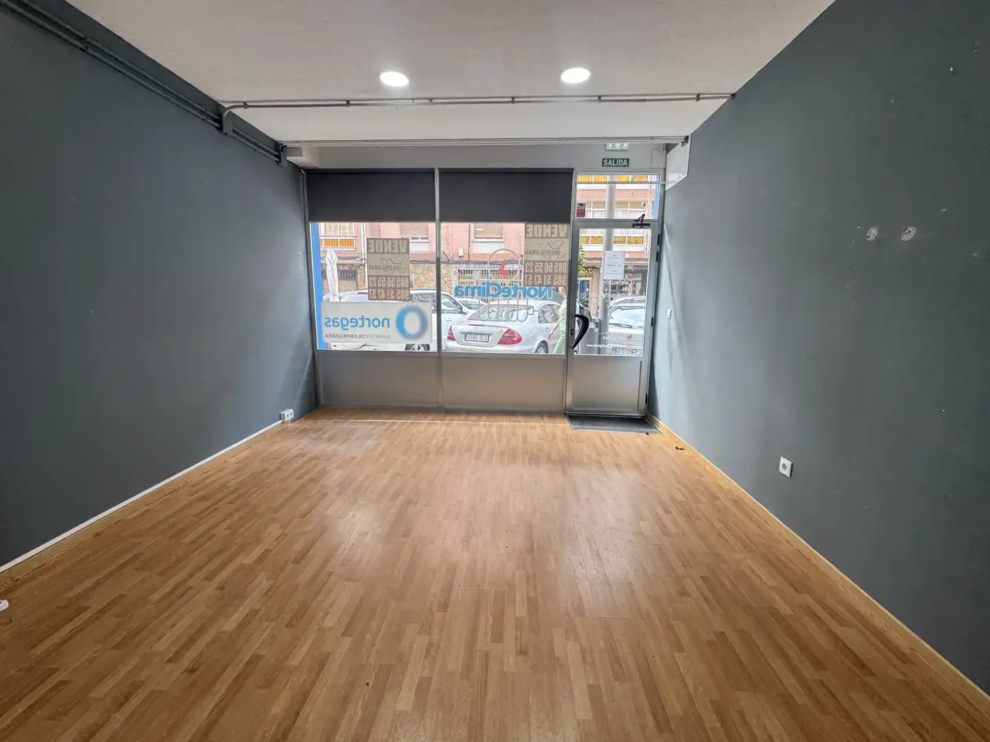 Local en venta en Corvera de Asturias con Parquet