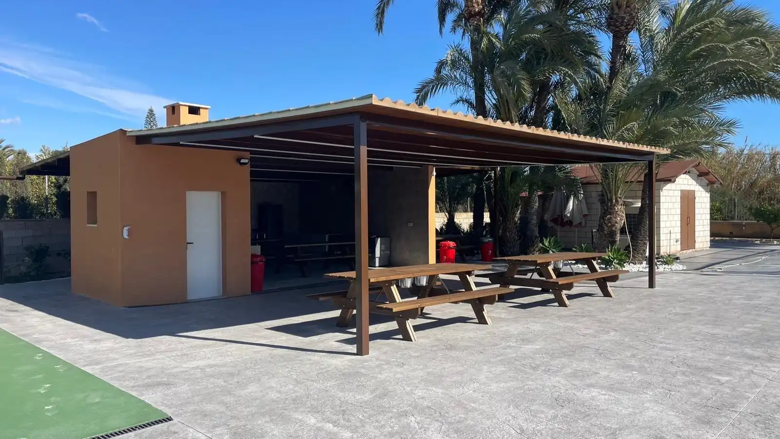 Terrasse von Haus oder Chalet zur Miete in Elche / Elx mit Klimaanlage, Heizung und Privatgarten