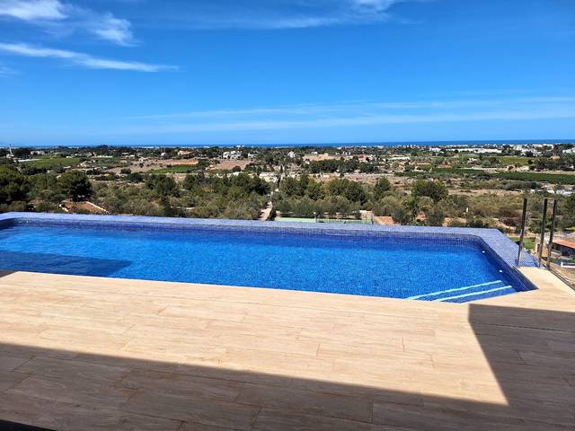 Casa-chalet en Venta en La Pedrera - Vessanes