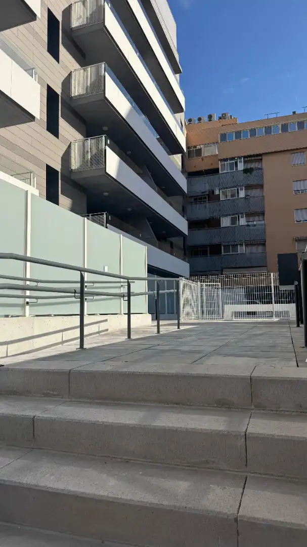 Vista exterior de Àtic en venda en Murcia amb Aire condicionat, Calefacció i Jardí privat