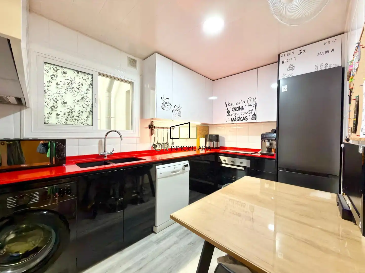 Kitchen of Flat for sale in El Vendrell  with Heating, Parquet flooring and Terrace