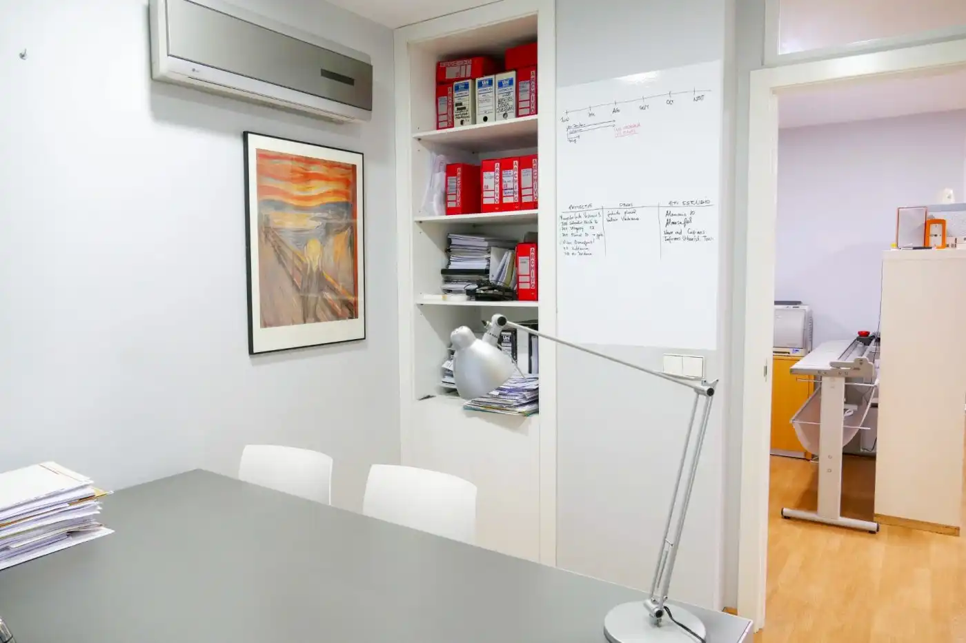 Büro zum Verkauf in Valencia mit Klimaanlage und Heizung