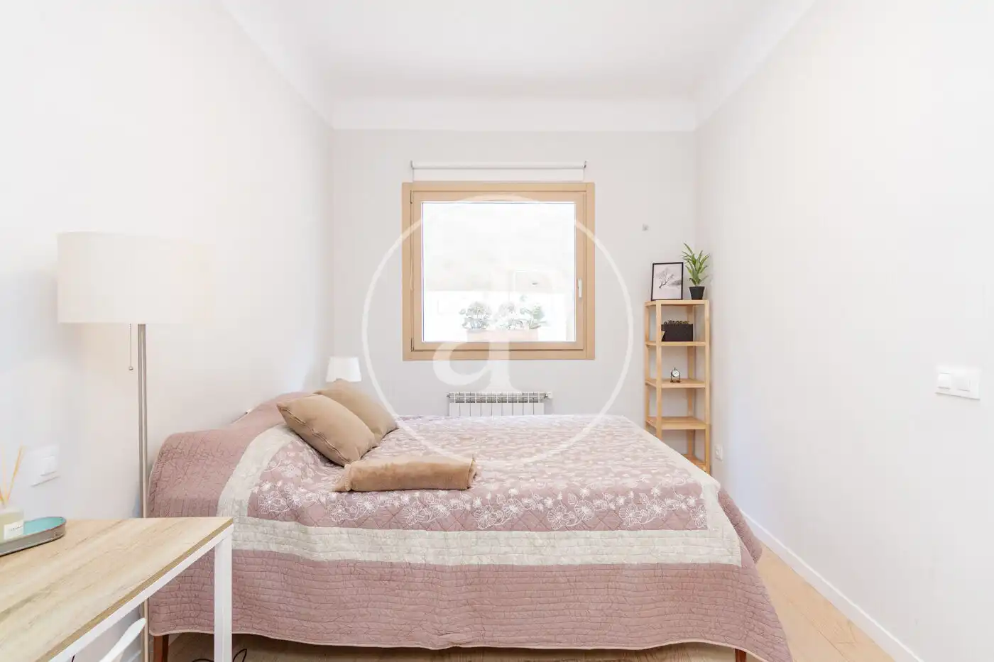 Bedroom of Flat for rent in Madrid  with Air Conditioner, Heating and Furnished
