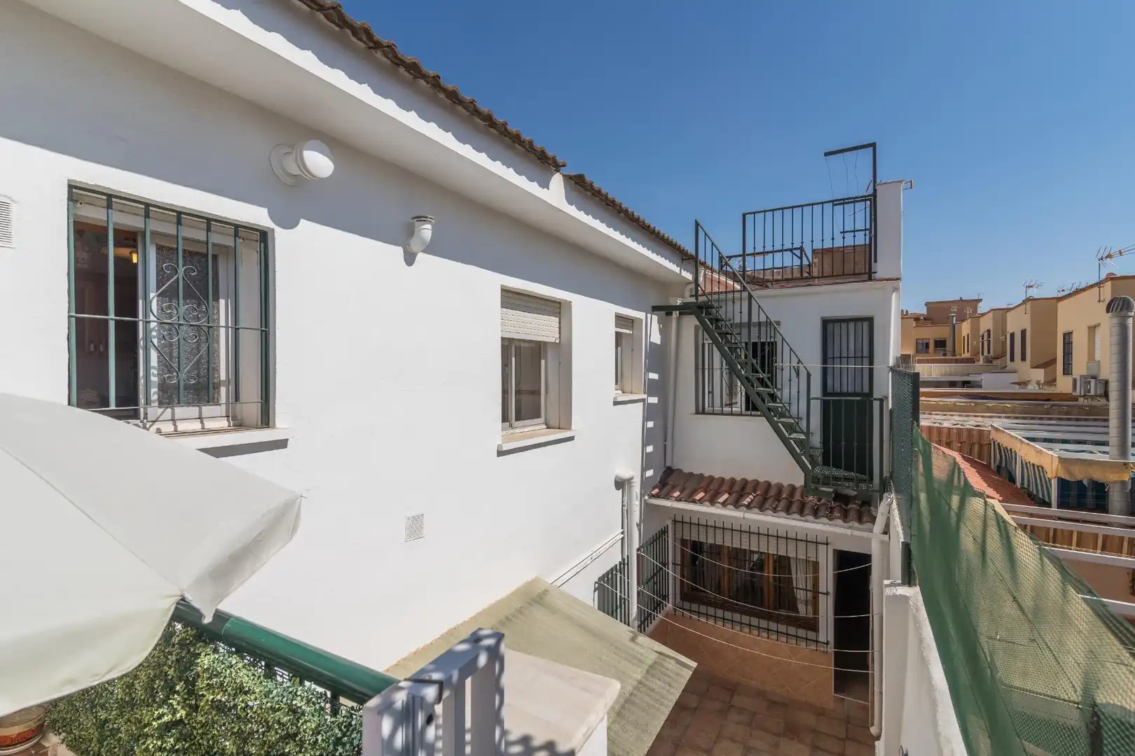 Casa adosada en venta en El Tejar - Hacienda Bizcochero