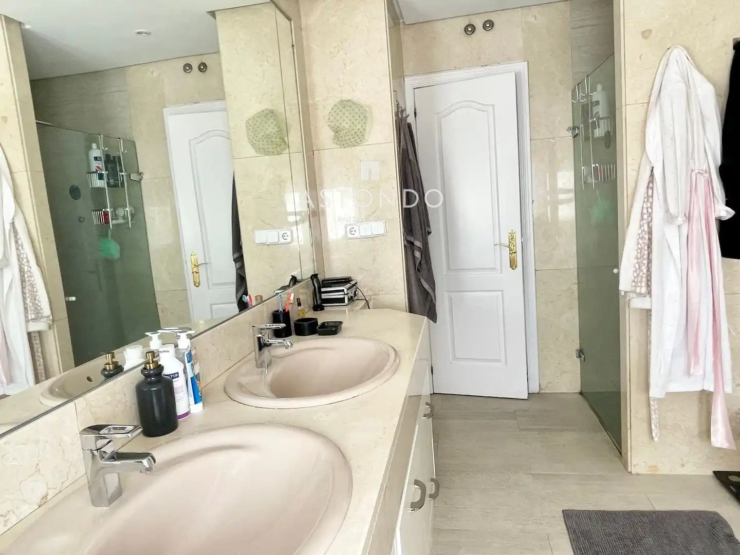 Bathroom of Houses for rent in Madrid  with Air Conditioner, Heating and Terrace