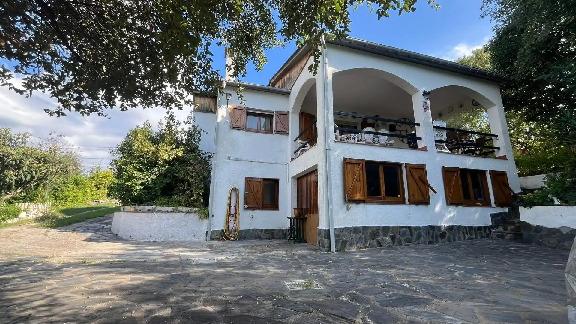 Außenansicht von Haus oder Chalet zum Verkauf in Riells i Viabrea