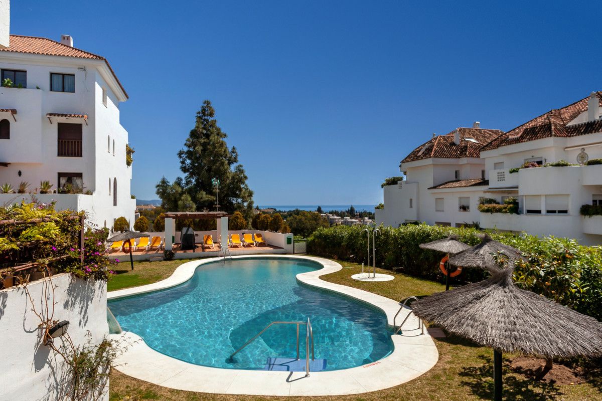 Jardí de Planta baixa en venda en Marbella amb Aire condicionat, Calefacció i Terrassa