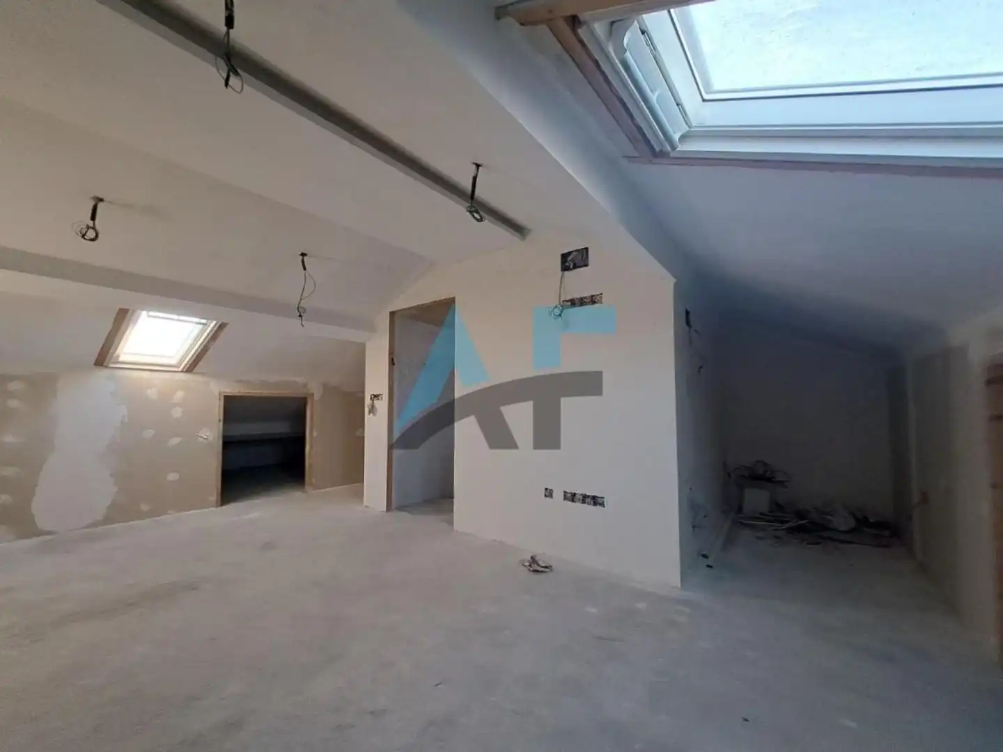 Casa o xalet en venda en Ourense Capital  amb Jardí privat, Terrassa i Traster