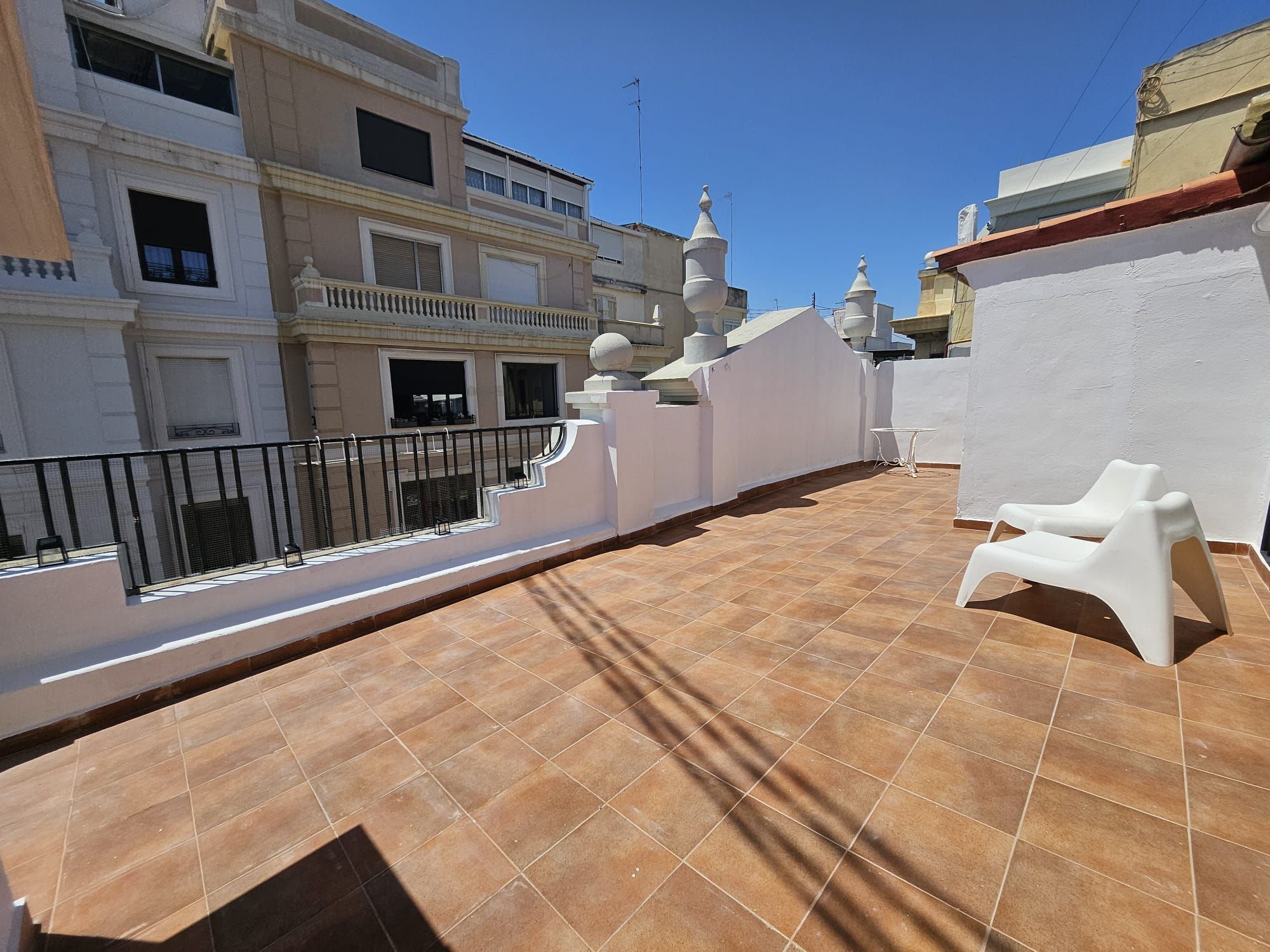 Terrace of Attic to rent in  Valencia Capital  with Air Conditioner, Heating and Terrace