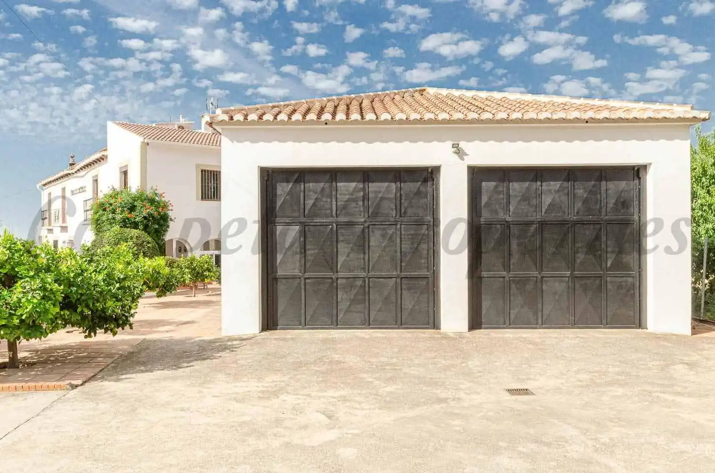 Houses for sale in Canillas de Albaida, Málaga