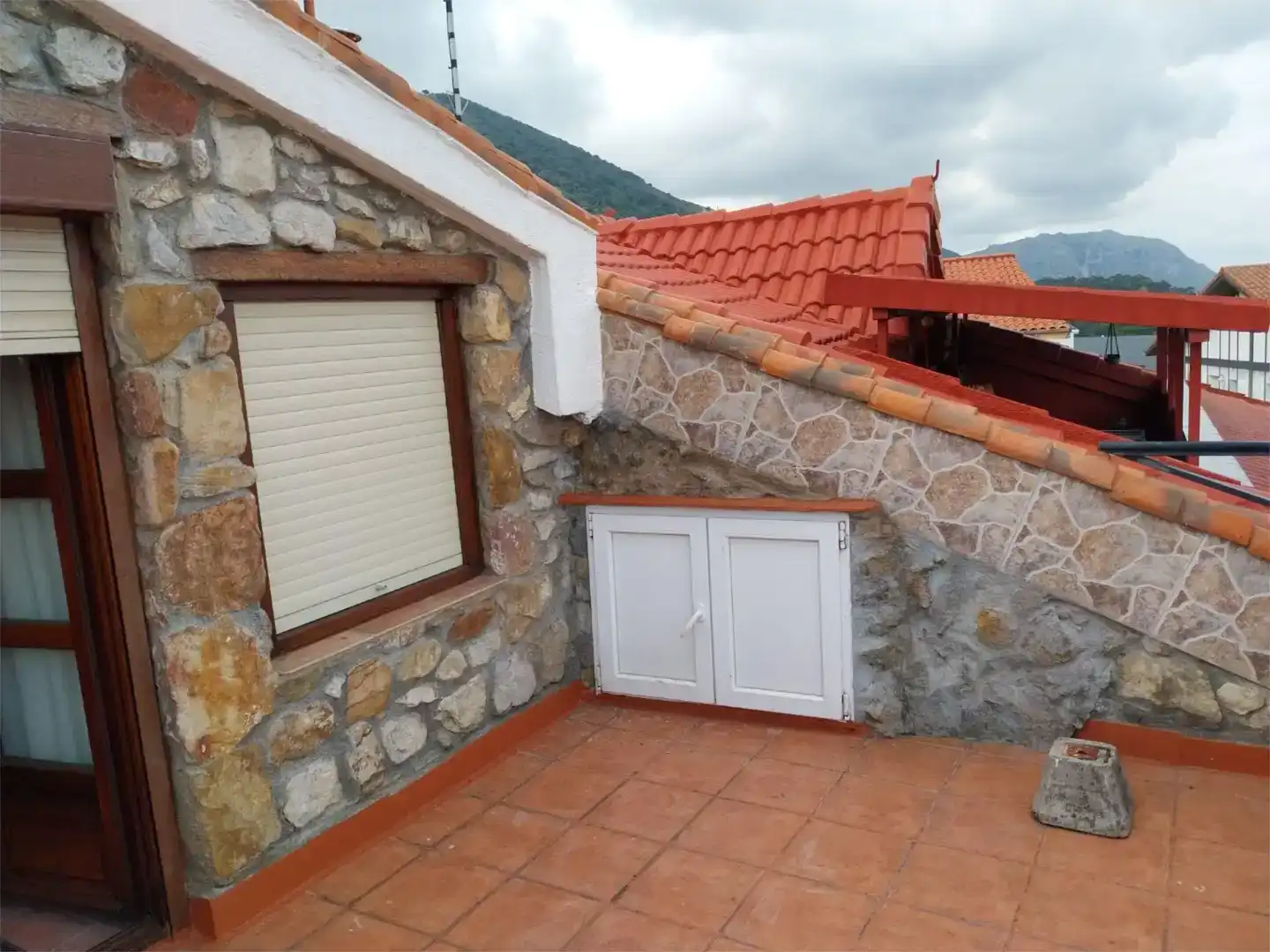 Terraza de Piso en venta en Castro-Urdiales con Parquet y Amueblado