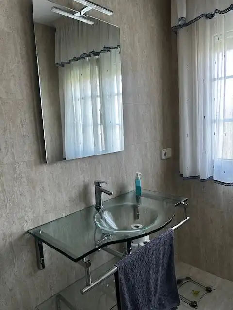Baño de Casa o chalet en venta en A Illa de Arousa  con Calefacción, Jardín privado y Terraza