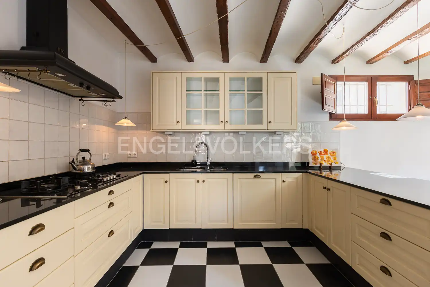 Cocina de Casa o chalet en venta en Manuel con Aire acondicionado, Calefacción y Parquet
