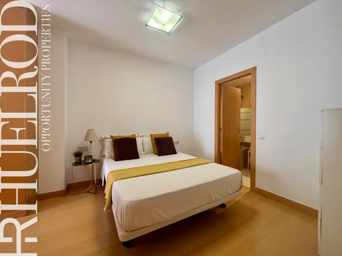 Schlafzimmer von Wohnung zum Verkauf in Badalona mit Klimaanlage, Heizung und Parkett