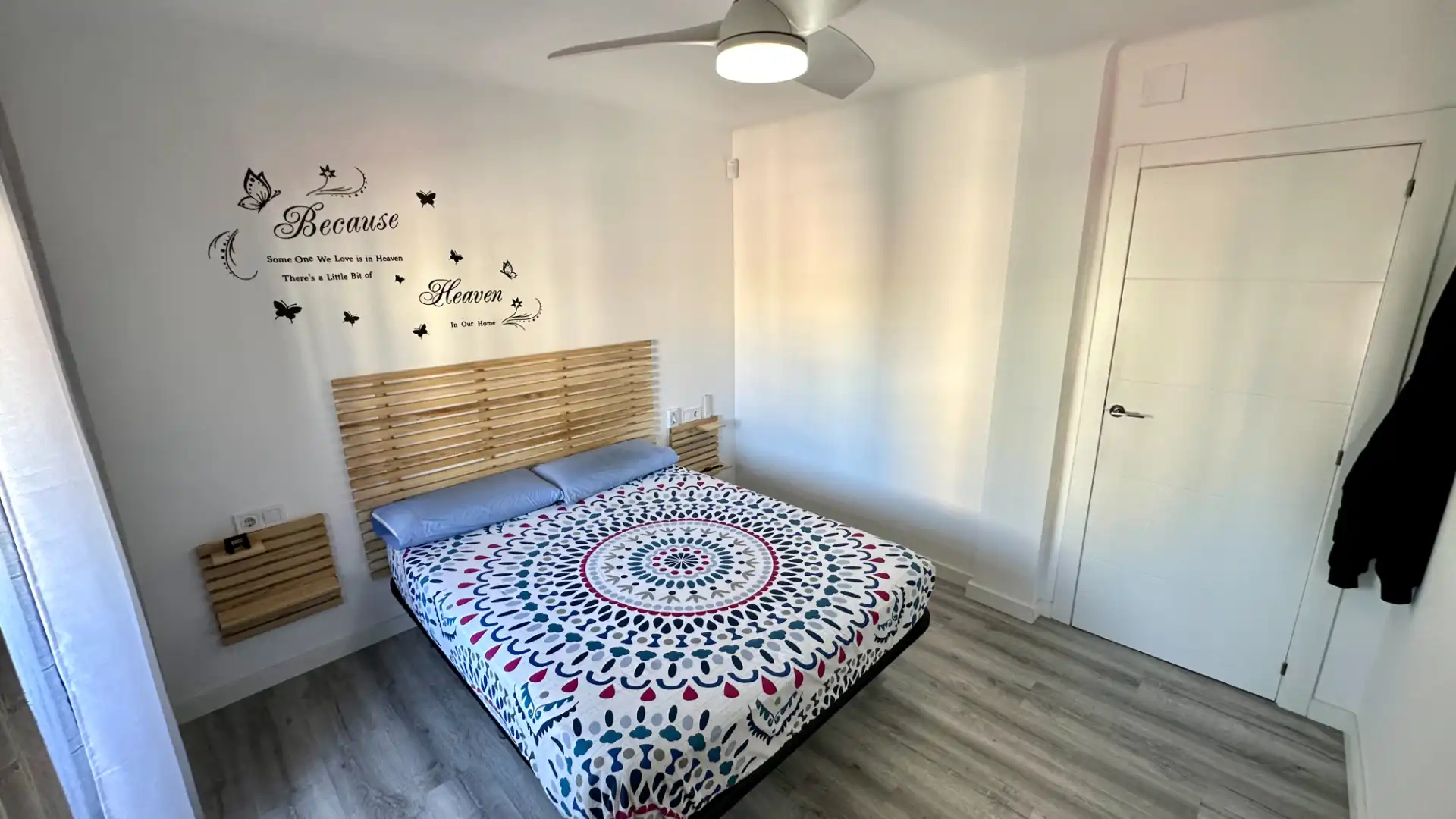 Bedroom of Attic for sale in Badalona  with Air Conditioner, Heating and Parquet flooring