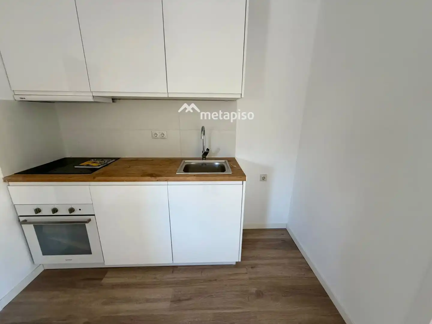 Flat for sale in ANTONIO GAUDI, imagen 6