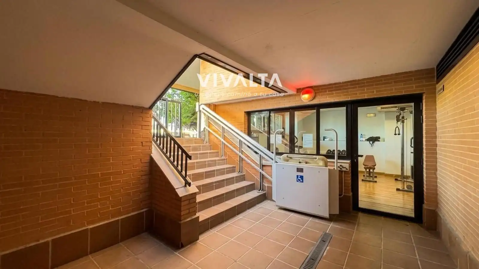Flat for sale in Madrid  with Air Conditioner, Heating and Storage room