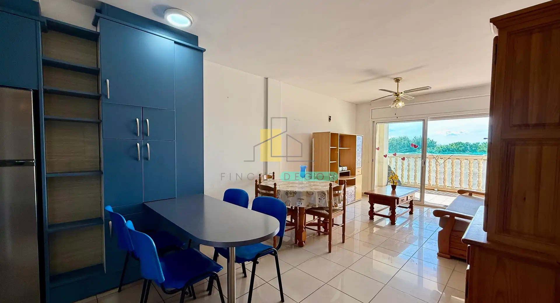 Vista exterior de Apartamento en venta en Empuriabrava con Calefacción, Terraza y Amueblado