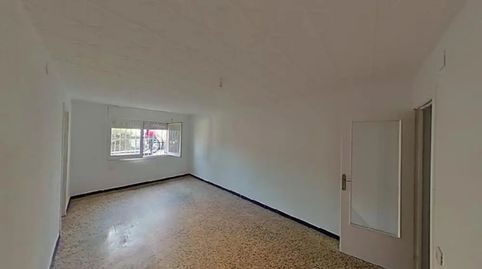 Foto 3 de Piso en venta en Carrer de Florència, Llatí, Santa Coloma de Gramenet