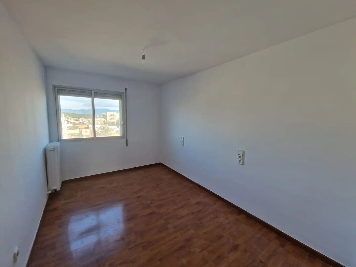 Habitación de Piso en venta en Figueres con Calefacción y Balcón
