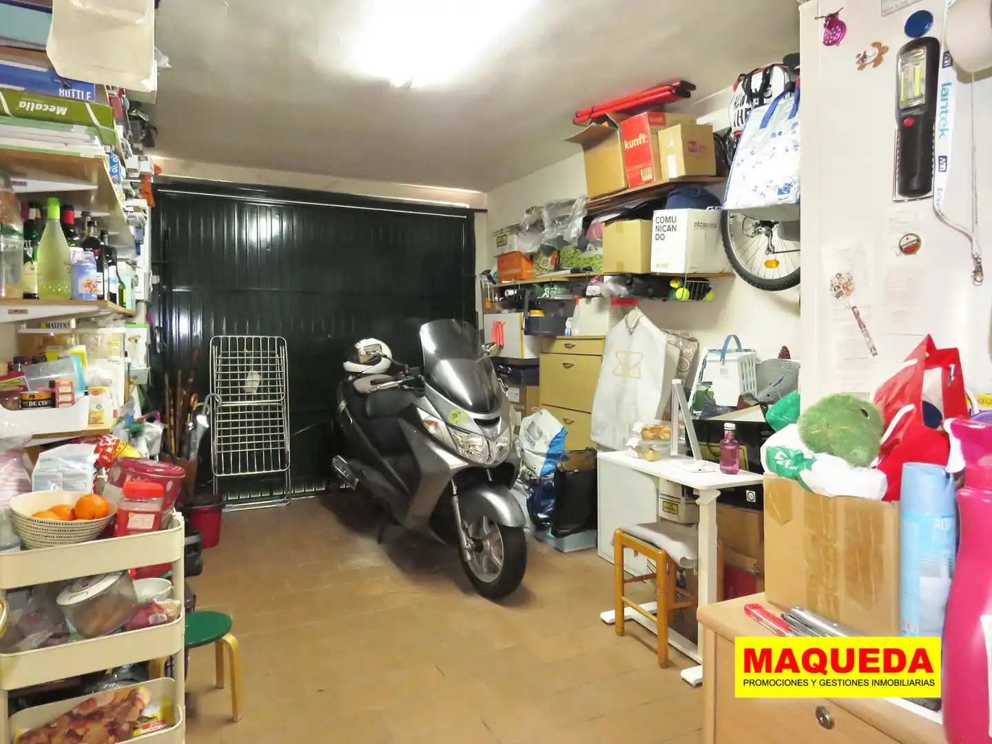 Casa adosada en venda en Alcorcón amb Aire condicionat, Calefacció i Jardí privat